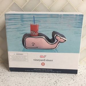 Vineyard Vines | Other | Vineyard Vines Inflatable Drink Float Holder ...